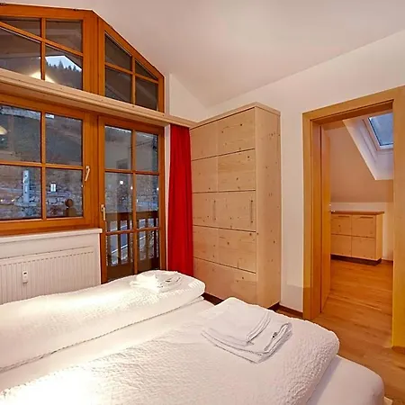Hotel In Near Slope 4*